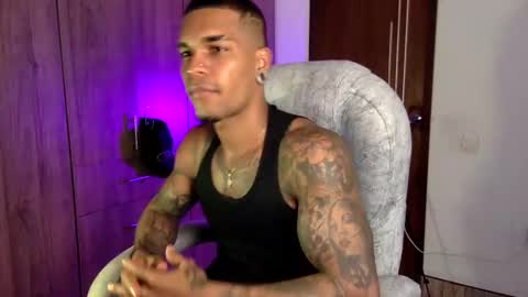 Snapshot of strong_blackboy chatting on March 13, 2026, 8:26 pm strong blackboy online show from March 13, 2026, 8:26 pm