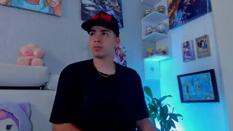 strong_rock69 online show from May 18, 2026, 5:19 pm