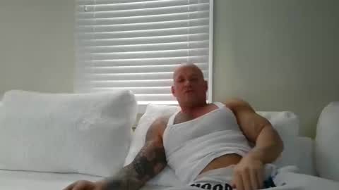 StrongAndHard online show from December 17, 2025, 2:34 pm