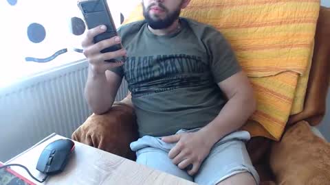 Snapshot of strongcoffee10 chatting on October 1, 2025, 6:52 am StrongCoffee online show from October 1, 2025, 6:52 am