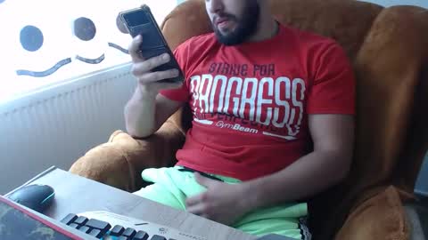 Snapshot of strongcoffee10 chatting on October 7, 2025, 12:02 pm StrongCoffee online show from October 7, 2025, 12:02 pm