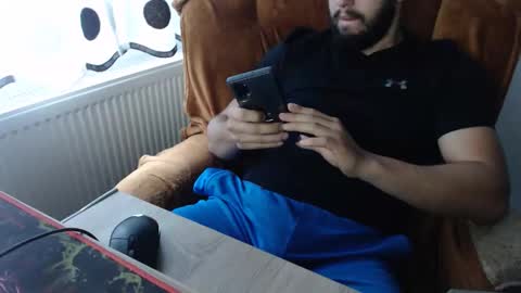 Snapshot of strongcoffee10 chatting on October 24, 2025, 5:59 am StrongCoffee online show from October 24, 2025, 5:59 am