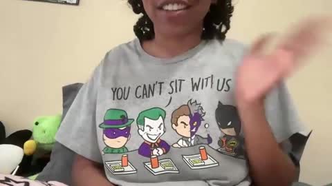 strrwberry online show from March 3, 2025, 8:54 pm