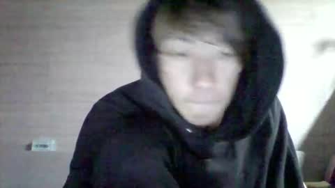 Asian boy online show from November 14, 2025, 7:12 pm