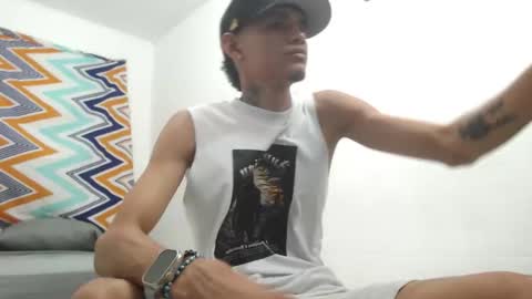 Snapshot of stuart_17 chatting on October 10, 2025, 6:12 am stuart_17 online show from October 10, 2025, 6:12 am
