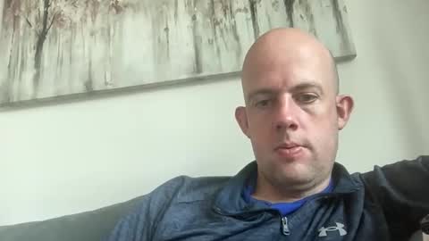 stuart_scotland online show from May 12, 2026, 6:05 pm