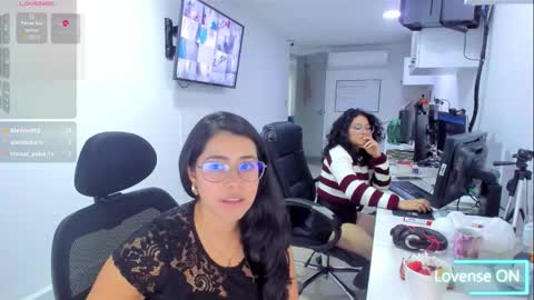 studcb_ online show from November 3, 2025, 11:48 pm