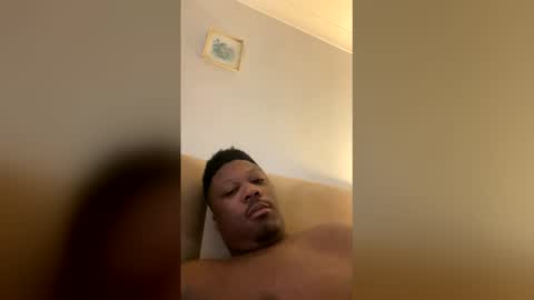 studio_drip online show from March 24, 2026, 9:25 am