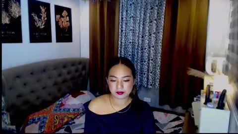 studqueendomi online show from April 19, 2026, 6:10 pm
