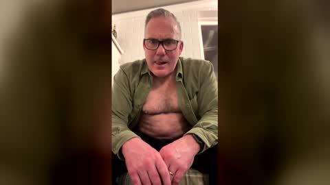 Snapshot of stumpyj2266 chatting on April 3, 2026, 7:56 pm stumpyj2266 online show from April 3, 2026, 7:56 pm