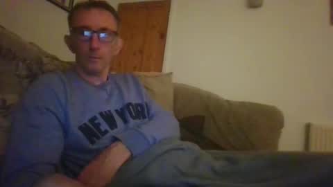 stuuuey73 online show from May 10, 2026, 9:42 pm