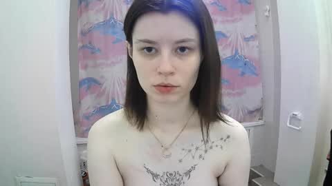 Snapshot of style_bliss chatting on October 14, 2025, 3:24 pm Eva online show from October 14, 2025, 3:24 pm