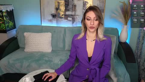 Su4e4ka555 online show from January 14, 2025, 9:56 am