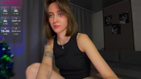 LINA online show from December 23, 2025, 5:16 am