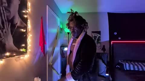 Snapshot of suavechocolatecity chatting on November 9, 2025, 2:32 am Hot Chocolate online show from November 9, 2025, 2:32 am