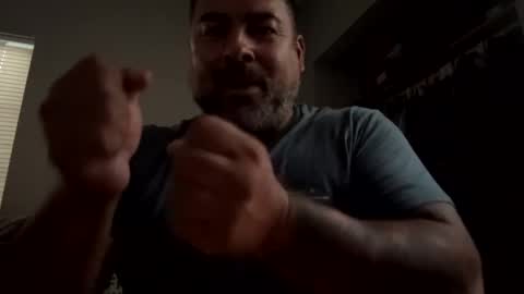 suavecito67 online show from September 10, 2025, 2:00 am