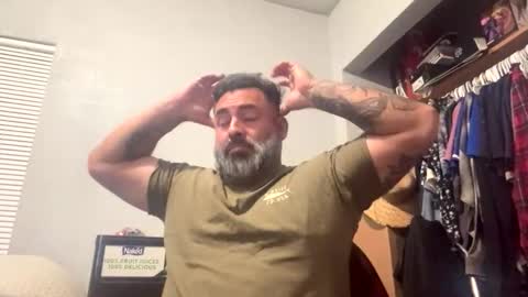 suavecito67 online show from November 18, 2025, 3:56 am