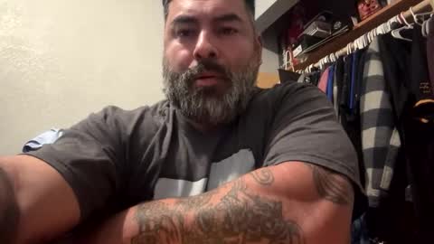 suavecito67 online show from January 9, 2026, 3:31 am