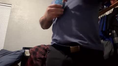 Snapshot of suavecito67 chatting on February 12, 2026, 2:17 am suavecito67 online show from February 12, 2026, 2:17 am