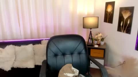 ISABEL online show from November 7, 2025, 12:32 am