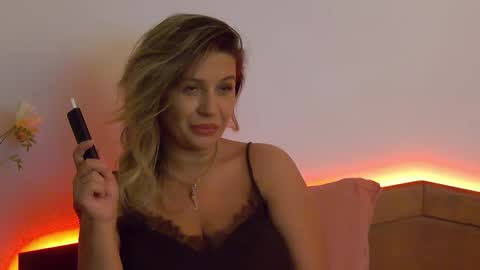 Snapshot of sublimecarla chatting on May 6, 2026, 12:08 am Carla online show from May 6, 2026, 12:08 am