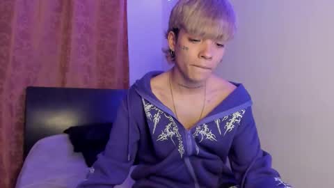 nico online show from March 26, 2026, 8:25 pm