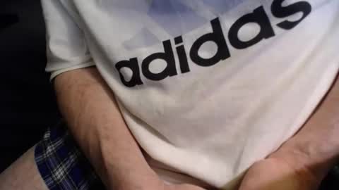 Snapshot of subswichuser00060960 chatting on January 7, 2026, 7:38 pm subswitchuser online show from January 7, 2026, 7:38 pm