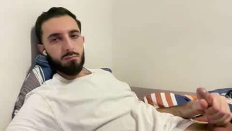 subzeroni online show from October 7, 2025, 7:11 pm