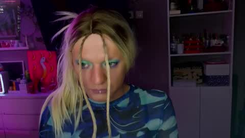 succubu_ss online show from February 12, 2026, 2:17 am