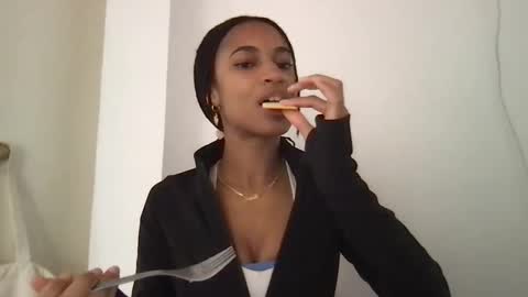 Succubus Sirena online show from April 6, 2026, 11:44 am