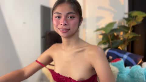 Snapshot of suckablechick chatting on November 12, 2025, 6:08 pm Marry online show from November 12, 2025, 6:08 pm