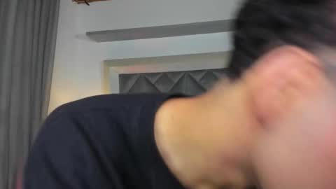 Snapshot of suckdream1 chatting on October 25, 2025, 9:17 am suckdream1 online show from October 25, 2025, 9:17 am