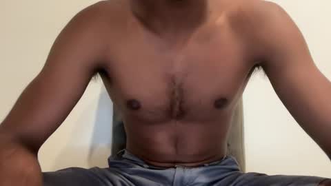 Snapshot of suckmiiiii chatting on February 6, 2026, 9:45 am Allyours online show from February 6, 2026, 9:45 am