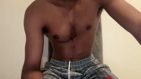 Snapshot of suckmiiiii chatting on February 14, 2026, 9:00 pm Allyours online show from February 14, 2026, 9:00 pm