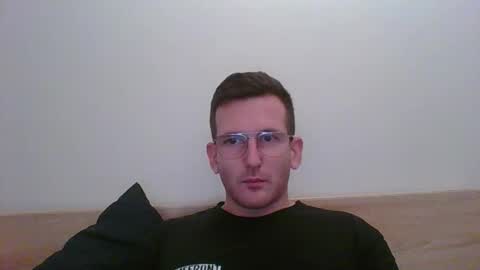 Snapshot of suckmycl00ck chatting on September 22, 2025, 2:57 am suckmycl00ck online show from September 22, 2025, 2:57 am