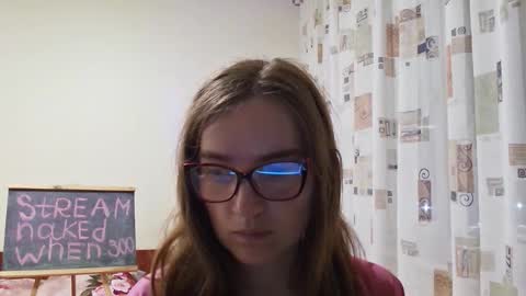 suckmydickifurstreight online show from November 4, 2025, 2:16 pm