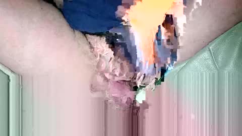 Snapshot of suesser0009 chatting on February 2, 2025, 4:11 pm Martin sweetboy online show from February 2, 2025, 4:11 pm