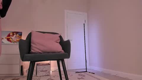 Snapshot of sugar_club chatting on March 5, 2025, 7:38 pm sugar_club online show from March 5, 2025, 7:38 pm