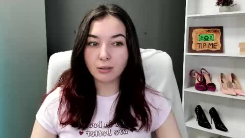 Snapshot of sugar_xmegan chatting on June 18, 2026, 9:36 am Megan online show from June 18, 2026, 9:36 am