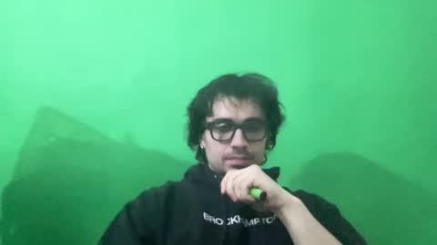 Snapshot of sugargay222 chatting on January 24, 2025, 3:54 am Sugar online show from January 24, 2025, 3:54 am