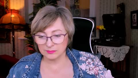 Vivien online show from January 18, 2025, 9:13 am