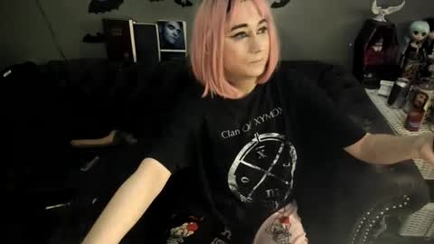 Sugary online show from October 7, 2025, 1:14 am