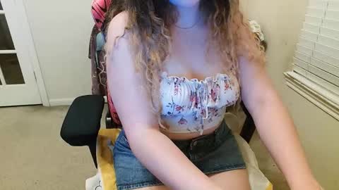 Snapshot of sugasunny chatting on October 20, 2025, 4:13 am sugasunny online show from October 20, 2025, 4:13 am