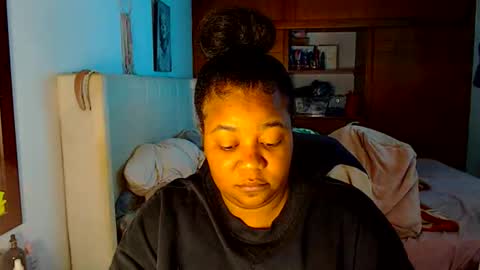 Snapshot of suggarbaby1 chatting on October 20, 2025, 4:35 am Cami Back in 2 hours online show from October 20, 2025, 4:35 am