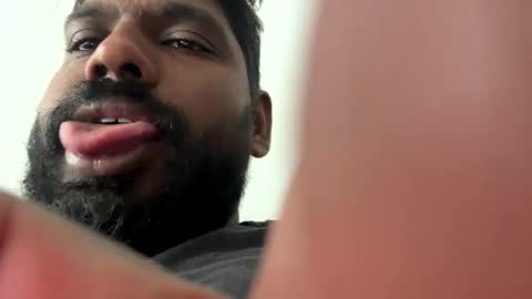 Let me be your knight that saves you online show from September 24, 2025, 1:03 pm