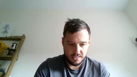 Snapshot of suggs124 chatting on September 11, 2025, 10:15 am suggs124 online show from September 11, 2025, 10:15 am