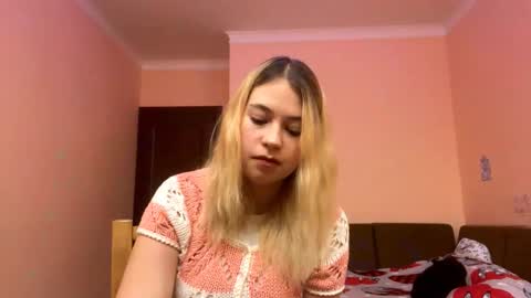 Snapshot of suitejessy chatting on October 23, 2025, 3:44 pm Elizabeth online show from October 23, 2025, 3:44 pm