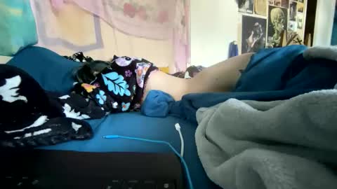 Suki online show from May 3, 2026, 4:13 pm