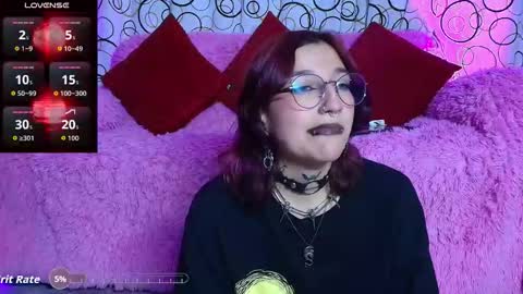 Snapshot of sukifuyu__ chatting on October 14, 2025, 11:49 pm online show from October 14, 2025, 11:49 pm