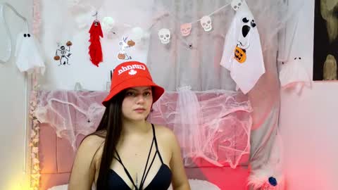 sukilove18 online show from October 14, 2025, 11:27 pm